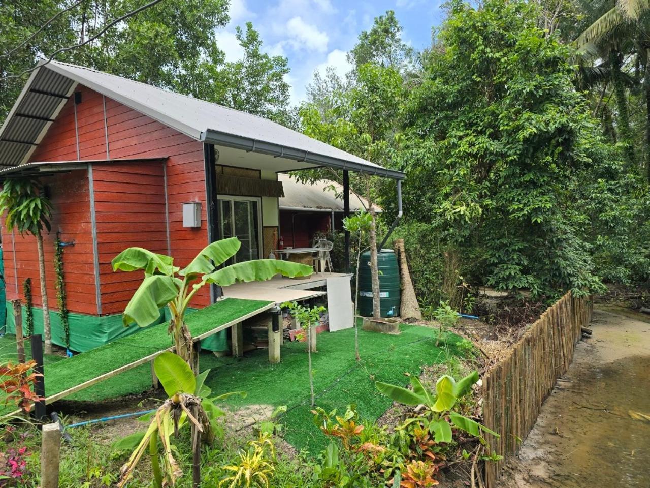 Pink Kangaroo Bungalows Ko Kut Exterior foto